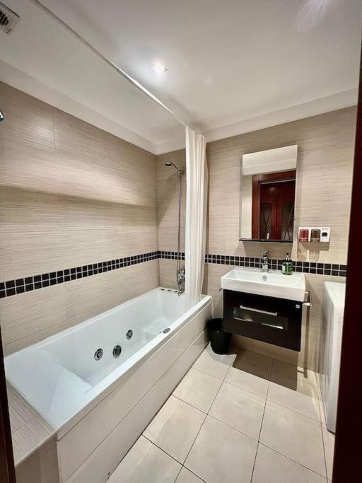 Central Suites Arenal Vigo Exterior photo
